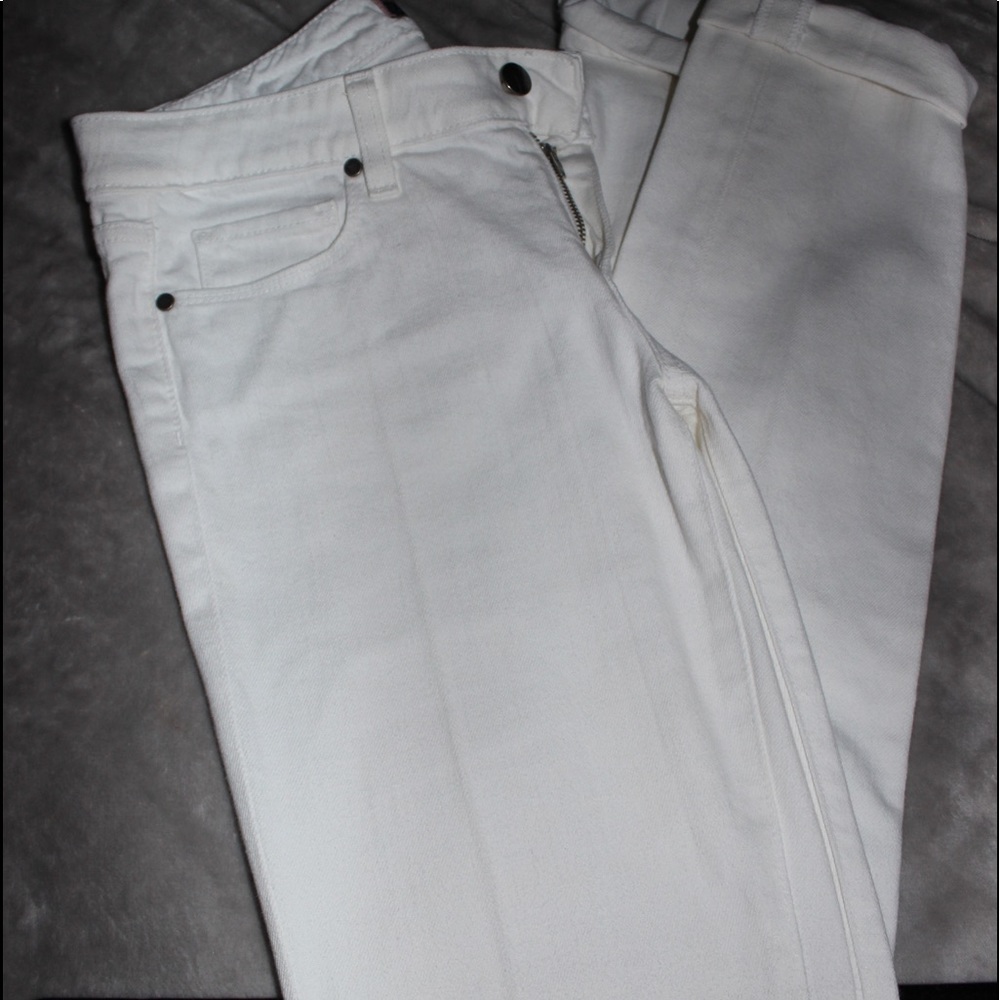 White Jeans